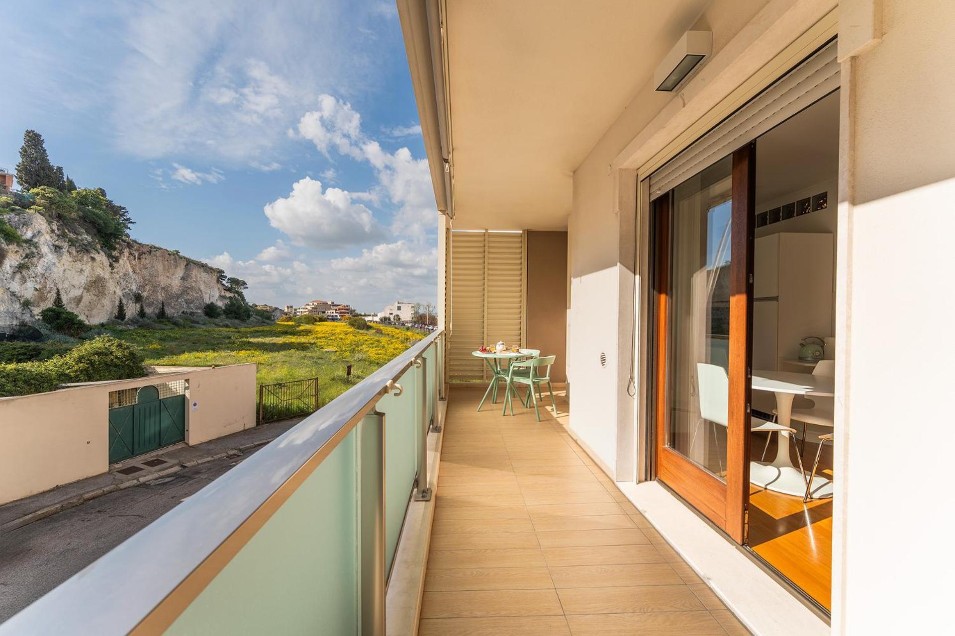 Luna Punica Cagliari